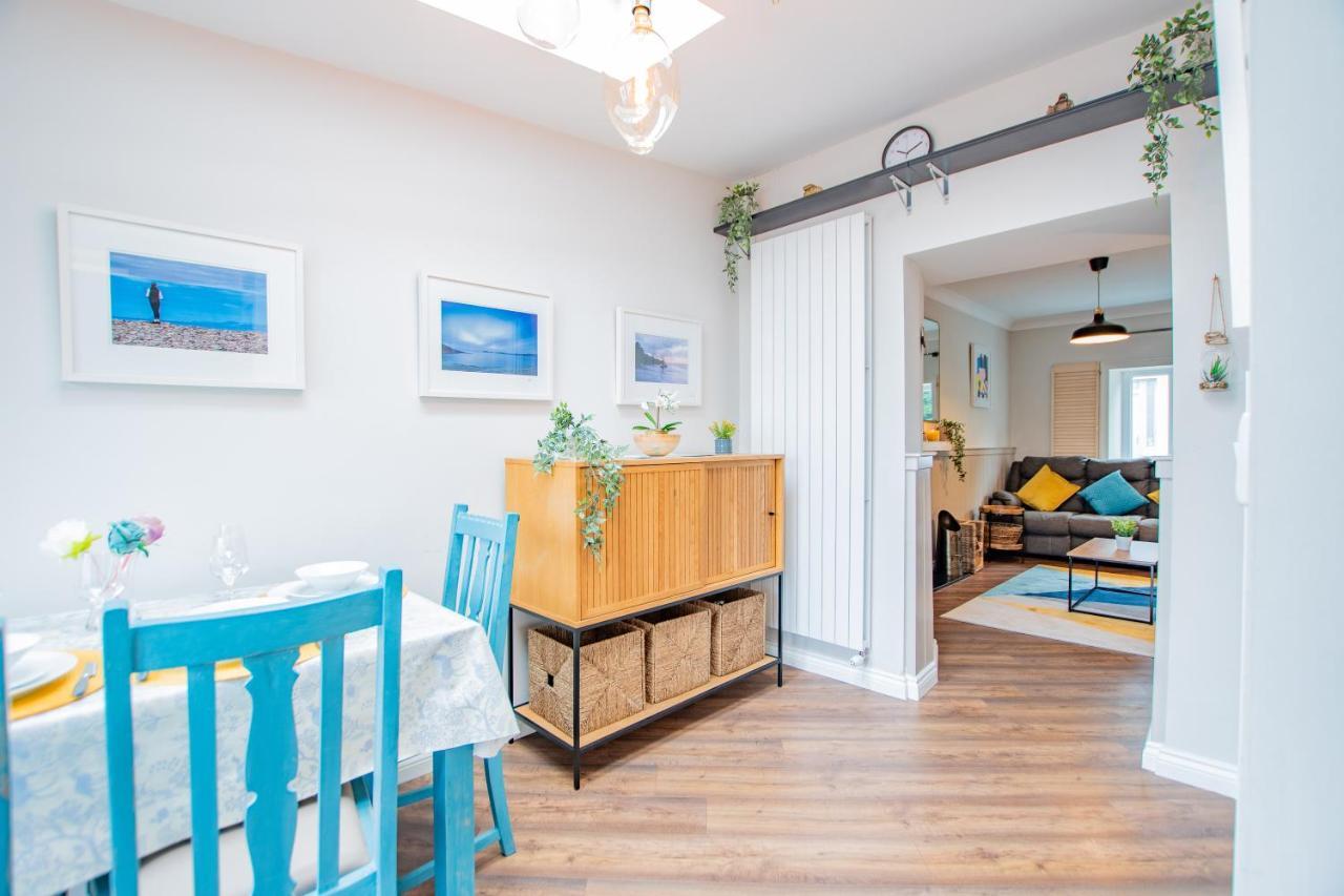 Cosy Retreat In The City Centre Голуей Екстериор снимка